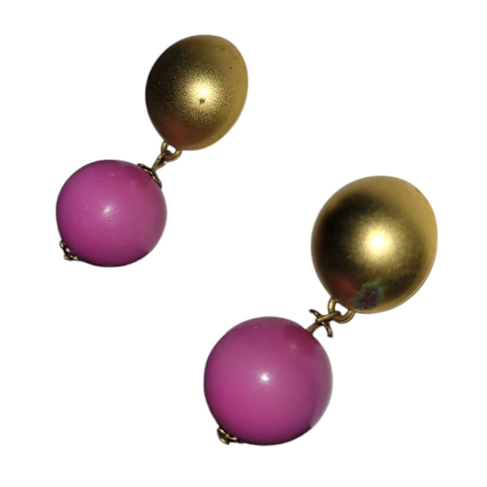Gold and pink tiered stud style round earrings